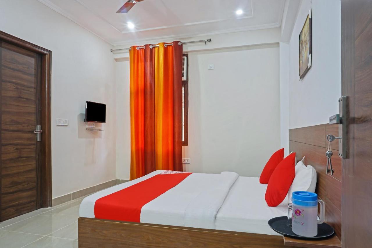 Hotel O Quadis โนอิดา ภายนอก รูปภาพ